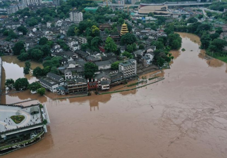 被洪水淹了游泳池設備怎么處理